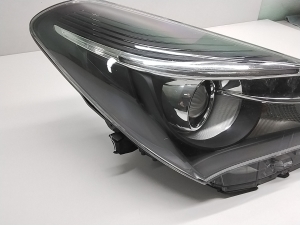 TOYOTA Yaris (2011–2020) Scheinwerfer und seine Teile 0D160 - 5
