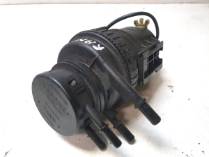 Fuel filter housing - AB399155DD