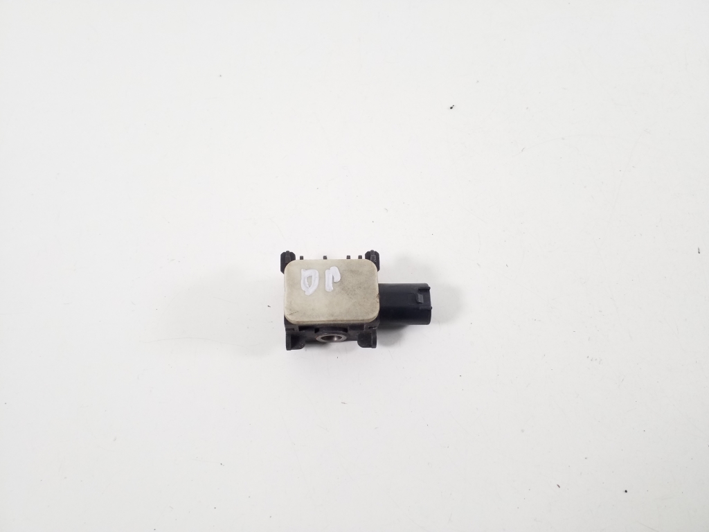 Mercedes Benz ML-Class 164 (2005–2011) Airbag sensor A0038202926 Mercedes Benz ML-Class 164 (2005–2011) Airbag sensor A0038202926
