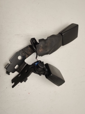 Rear seat belt buckle - A2138600669