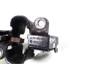 Mercedes Benz ML-Class 164 (2005–2011) Hood latch A2198800160 - 2