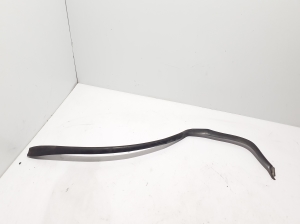   Rear side door seal on the door  - 9Y0839762A 