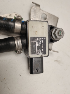 Mercedes Benz E-Class W213 (2017–2026) Other sensor A0009056503 - 4