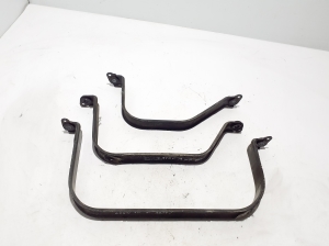   Fuel tank bracket  - PAB20139100 