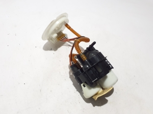 Porsche Cayenne (92A) (2017–2026) Kütusepump paagis 4M4919087AP - 3