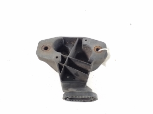   Rear bumper bracket  - A1648800130 