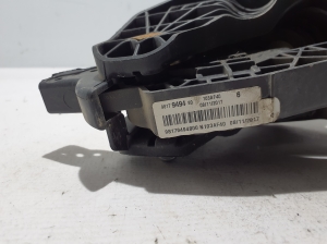 Peugeot Expert III (2017–2026) Siduripedaal 9817949480 - 2