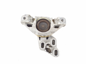 Gearbox mount - A2462400617