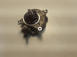 Honda CR-V (2012–2016) Vaakumpump 36300RZ0G010M2 - 2