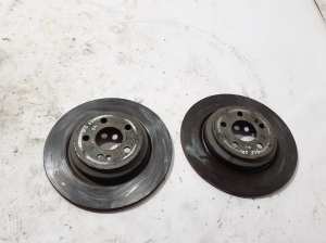   Bremsscheibe hinten  - A1674238700 