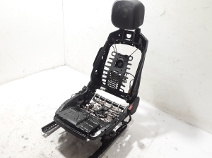 Porsche Cayenne (92A) (2017–2026) Vordersitz und seine Teile PAB881106A - 4