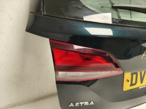 Opel Astra K (2015–2021) Tagaluuk - 16