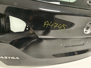 Opel Astra K (2015–2021) Tagaluuk - 9