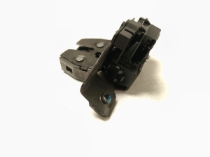 Opel Astra K (2015–2021) Trunk lid lock 13509599 - 3