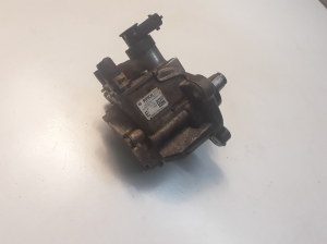 Fuel pump - 16790R5ZG01