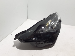 Peugeot 3008 (2016–2026) Scheinwerfer vorne 1675812580 - 5