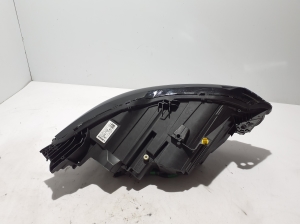 Peugeot 3008 (2016–2026) Scheinwerfer vorne 1675812480 - 7