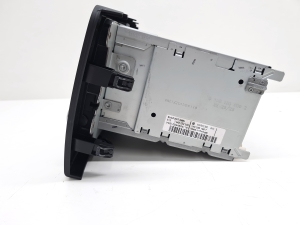 Skoda Superb (2008–2015) Radio (head unit) 1K0035186T - 7