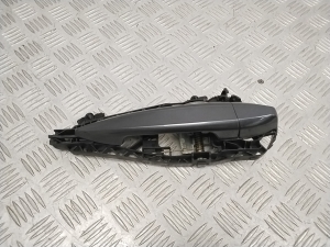  Front door exterior handle  - 7401210 