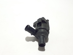AUDI A6 C9 (2025–2026) Auxiliary water pump 4K0121601A - 4