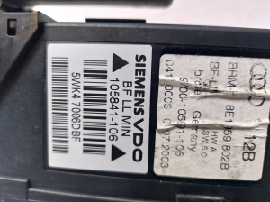 AUDI A4 B6 (2000–2005) Fensterhebermotor vorne 8E1959802B - 4