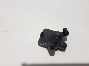   Other side mirror part  - 89A945302A 