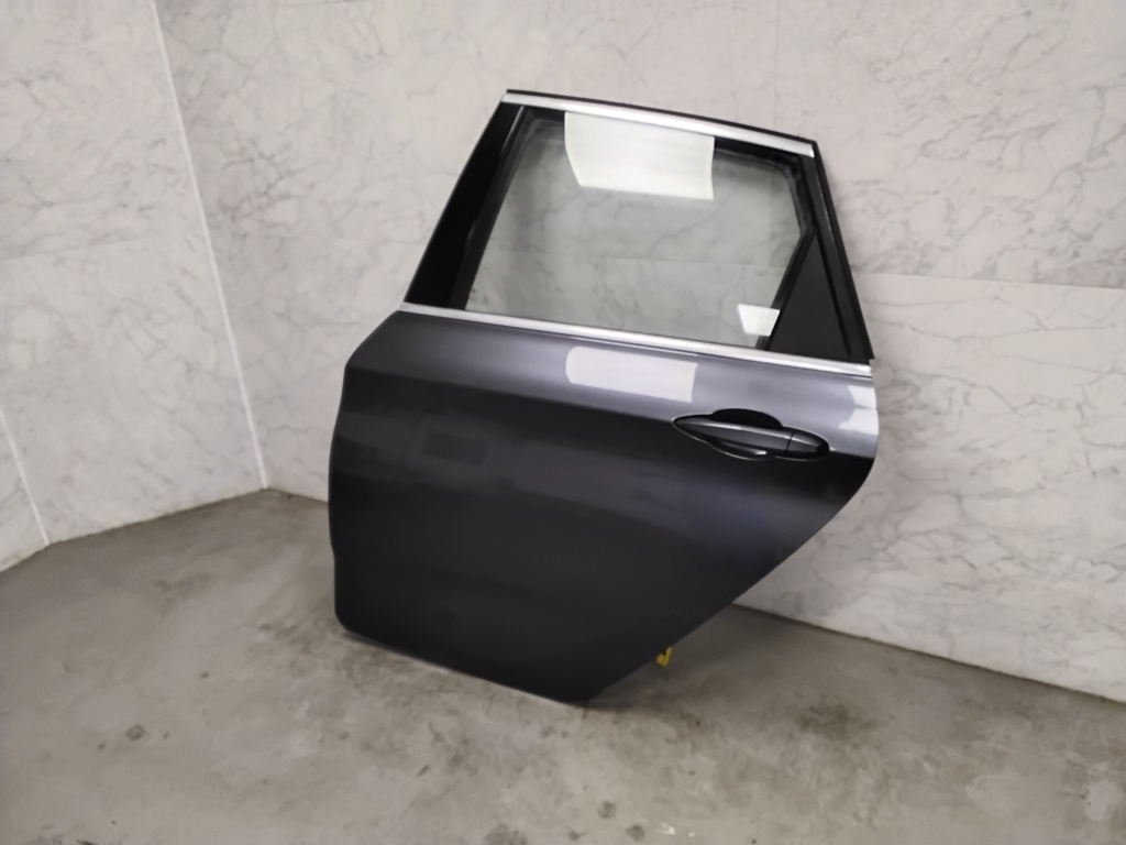 BMW 2 SERIES F45 (2014–2026) Tür hinten BMW 2 SERIES F45 (2014–2026) Tür hinten