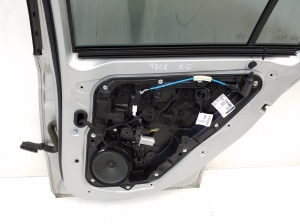 Mercedes Benz A-Class 176 (2012–2018) Rear side doors A1767300205 - 4