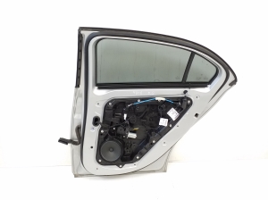 Mercedes Benz A-Class 176 (2012–2018) Rear side doors A1767300205 - 6
