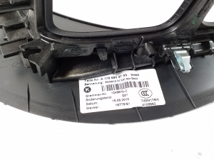 Mercedes Benz A-Class 176 (2012–2018) Sonstiges Teil der Mittelkonsole A1766809700 - 4