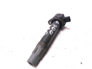 Chrysler Sebring (2000–2006) Ignition coil 04606869AB - 2
