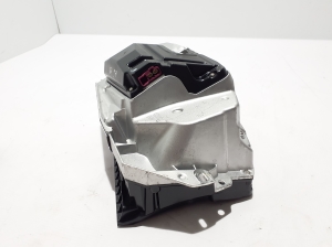 AUDI A6 C9 (2025–2026) Esiklaasinäidik (HUD) 8B1919617D - 2