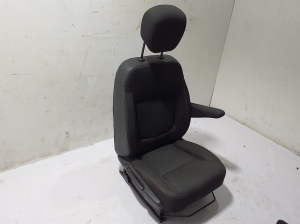 RENAULT Trafic III (2014–2022) Vordersitz und seine Teile - 4