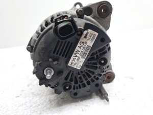 Skoda Superb (2008–2015) Alternator 06F903023P - 2