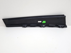 Skoda Superb (2008–2015) Esiukse klaasi välimine liist 3T0837902B - 2