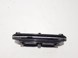 Luftdüse Innenraum - 8B3820951B