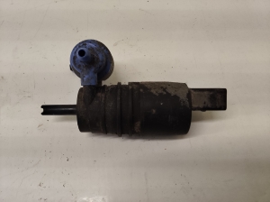 Volkswagen Sharan (1995–2010) Front windshield washer pump 1J6955651 - 3