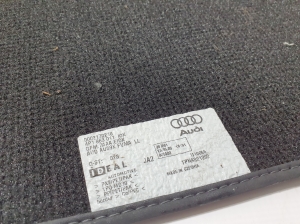 AUDI A6 C9 (2025–2026) Fußmatten 4P1863011 - 2