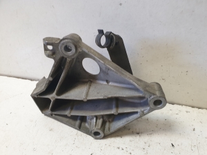 BMW 1 SERIES F20 (2010–2026) Front drive shaft bracket 59280110 - 7