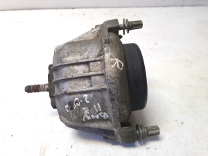 Engine mount - 13981112