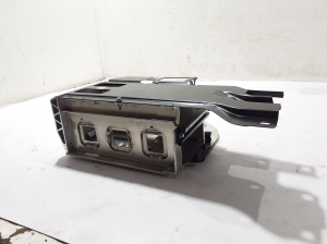 AUDI A6 C9 (2025–2026) Batteriehalter 8B3915207A - 3