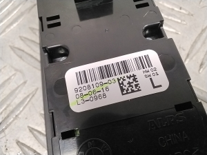 BMW 2 SERIES F45 (2014–2026) Front door glass switch 9208109 - 4