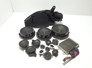   Audioverstärker  - 8Y0035465A 