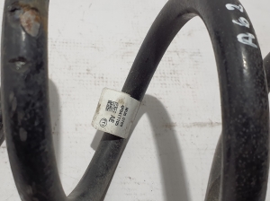 AUDI A6 C9 (2025–2026) Front spring 4P0411105 - 2