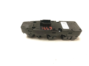 BMW 3 SERIES G20 (2018–2026) Esiukse klaaslüliti 7948784 - 6