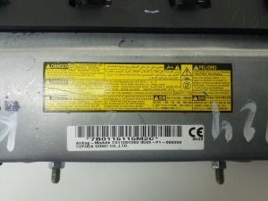 LEXUS IS (2013–2020) Põlveturvapadi 7399053040 - 2
