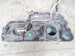 Fuel tank and its parts - 9826626680