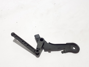 AUDI A6 C9 (2025–2026) Andur tagumisel rummul 8B3941309A - 2