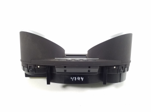 Mercedes Benz ML-Class 164 (2005–2011) Instrument cluster A1645400048 - 4
