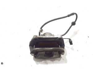   Bremssattel vorne  - 8B3615123D 